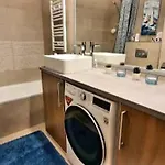 New Building In The Hearth Of Free Parking Apartman Budapest